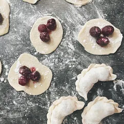 Любимое тесто для вареников и пельменей🥟