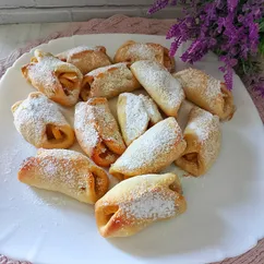 Творожное печенье с яблоком