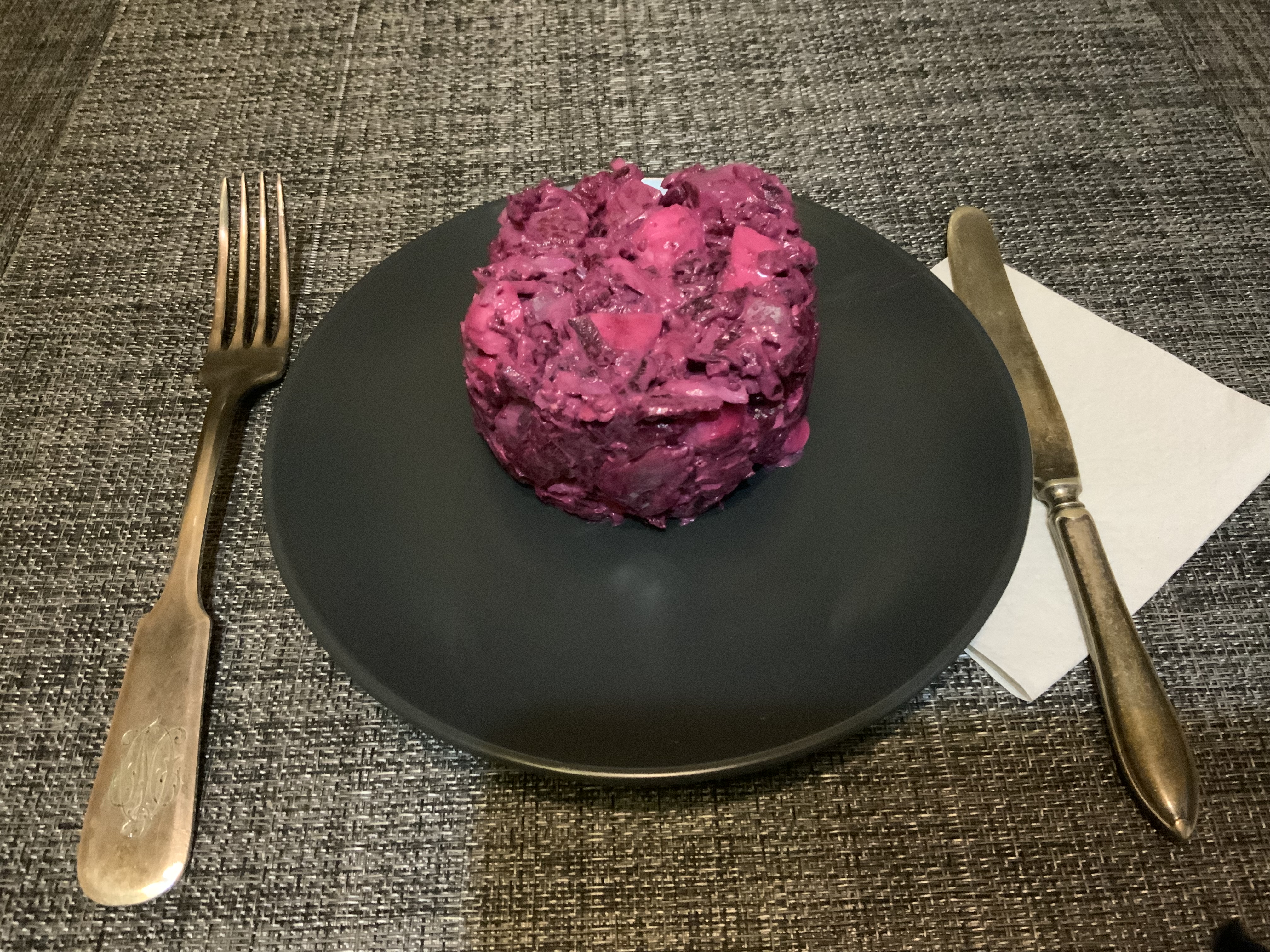 Салат из свеклы с сельдью 