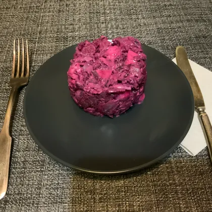 Салат из свеклы с сельдью 