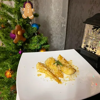 Новогодний десерт из груши с пармезаном
