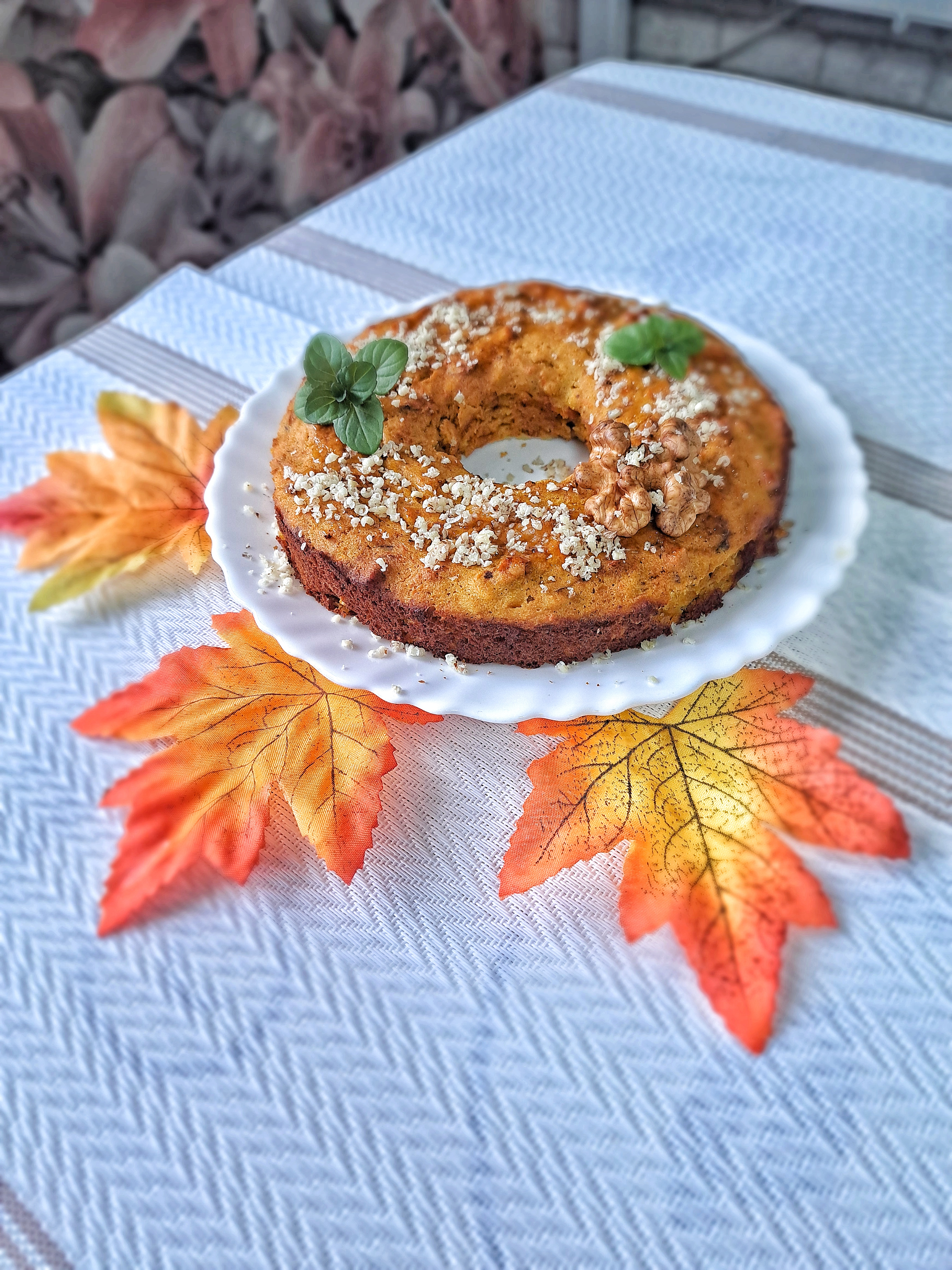 Тыквенный кекс с орехами