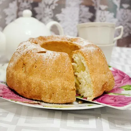 Шарлотка с яблоками