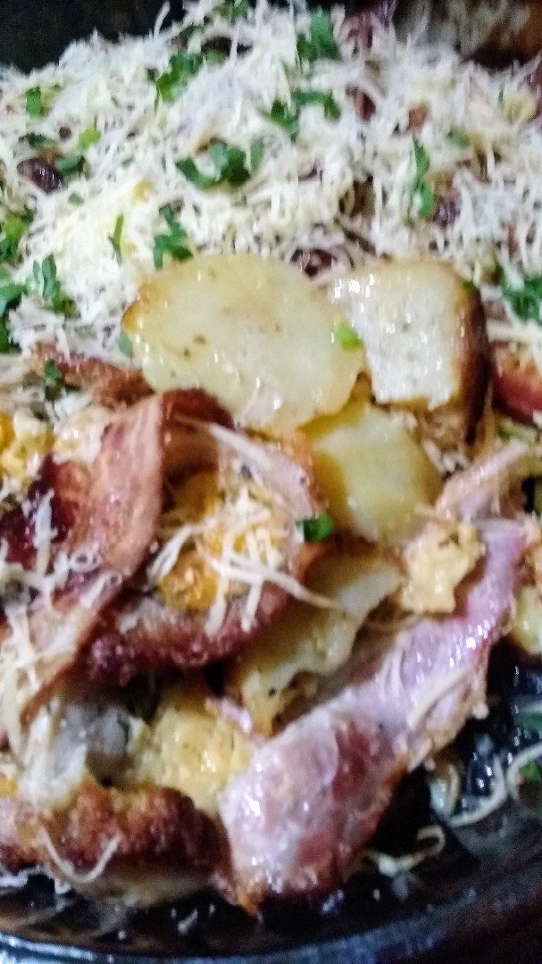 Печёный картофель с беконом