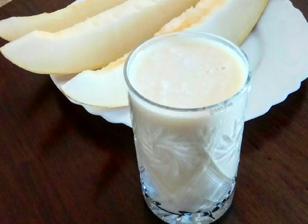 Дынное молочко