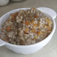 Зелёная гречка с овощами