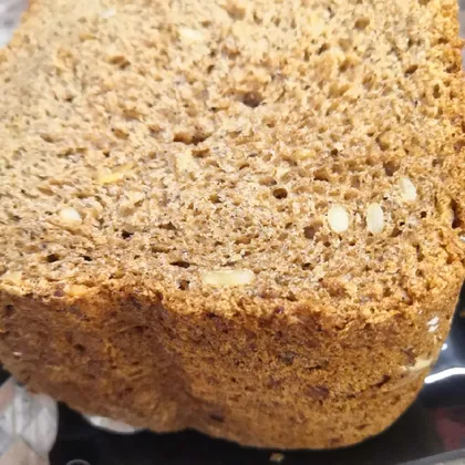 Ржаной хлеб с тыквенными семечками (рецепт для хлебопечки)