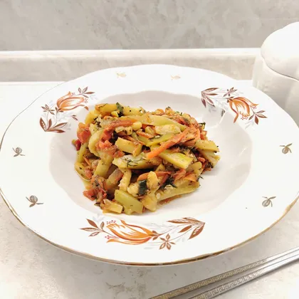 Кабачки с луком и морковью 