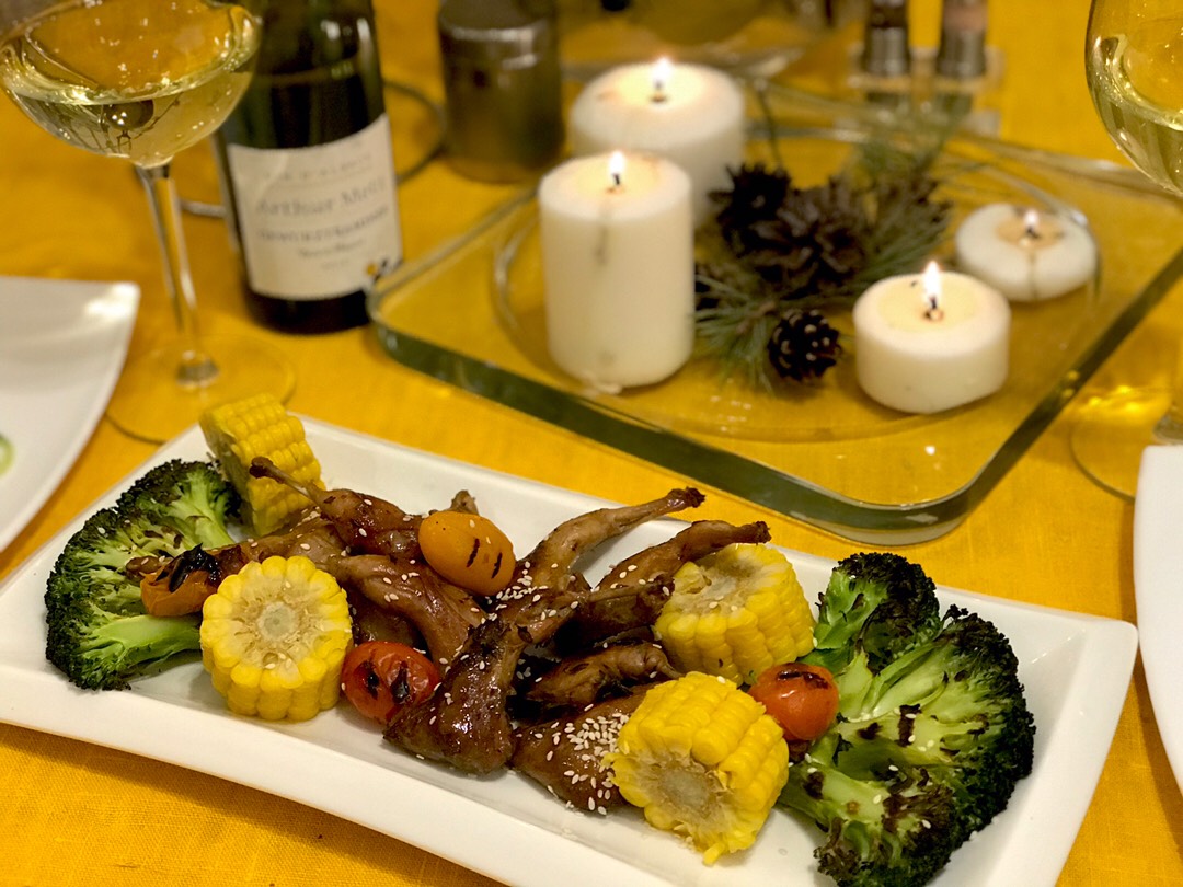 Перепелиные ножки с овощами