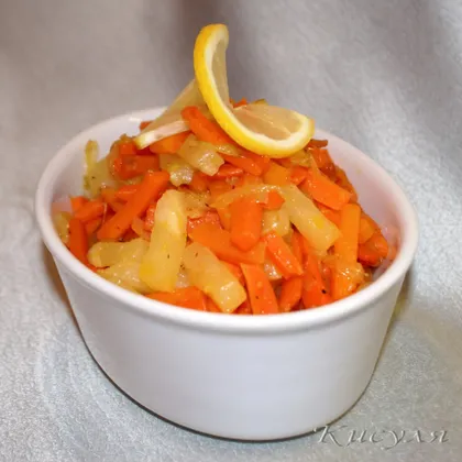 Пикантная закуска из моркови с ананасами