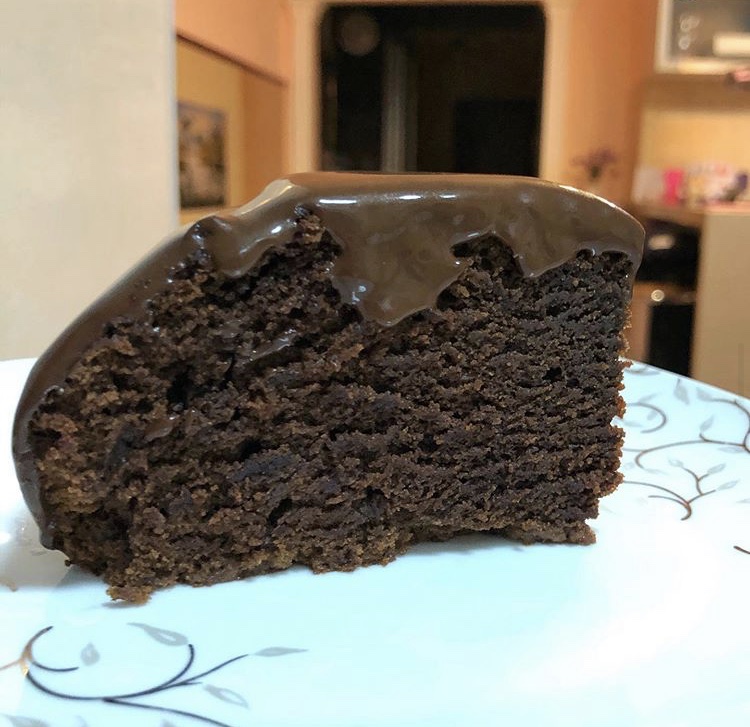 Бисквит шоколадный в мультиварке