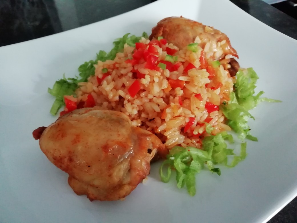 Куриные бёдрышки с острым рисом 🌶️😋