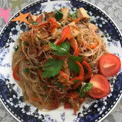 Фунчоза Wok с овощами и свининой