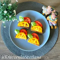 Гренки с помидорами