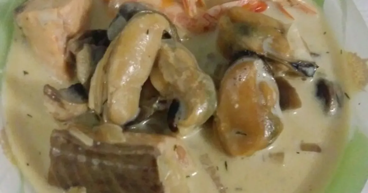 Морепродукты с шампиньонами в сливочном соусе рецепт с фото пошаговый ...