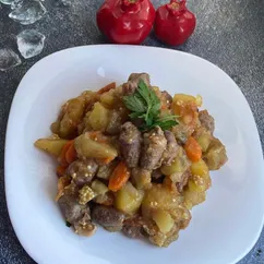 Овощное соте с куриными сердечками в мультиварке