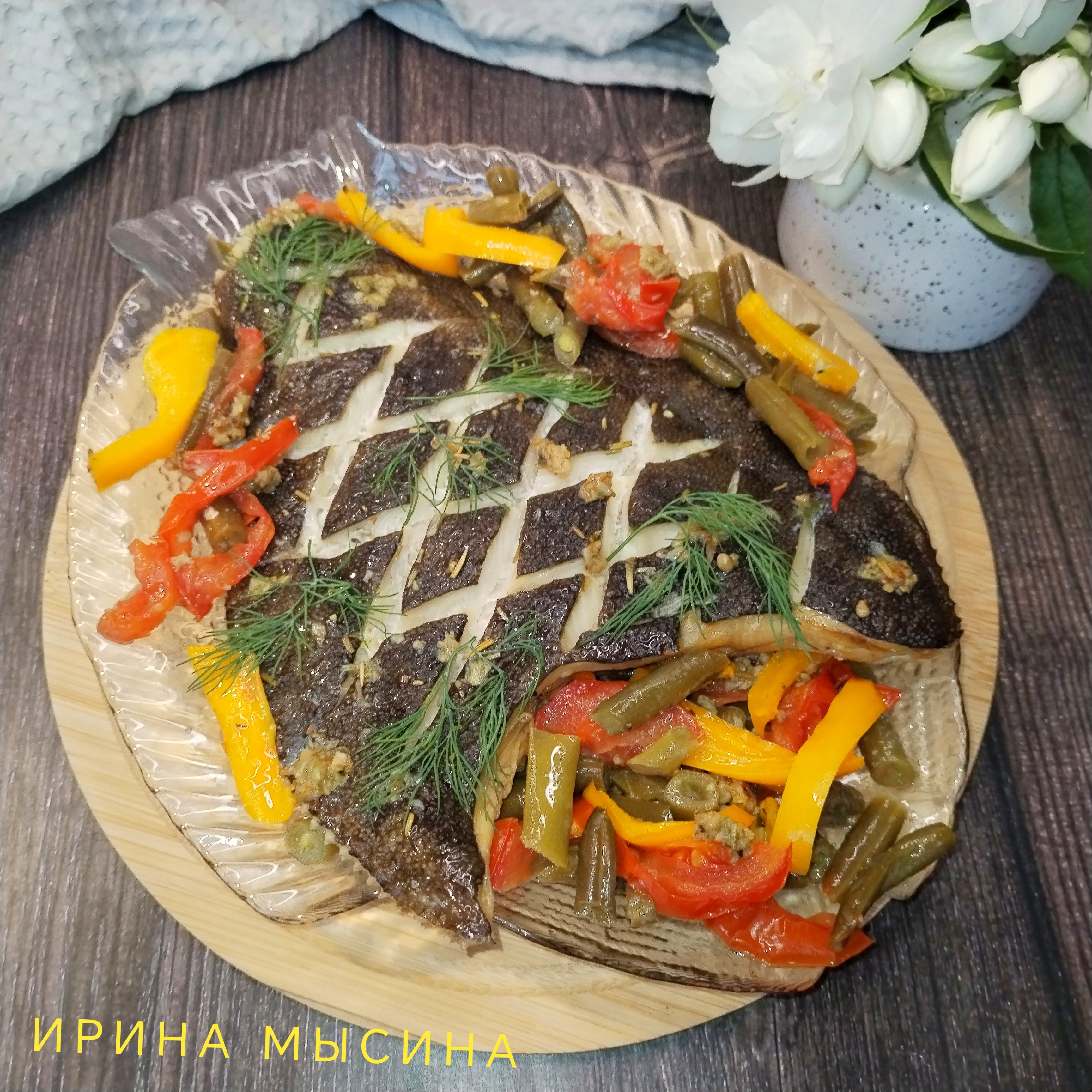 Камбала в духовке с овощами 