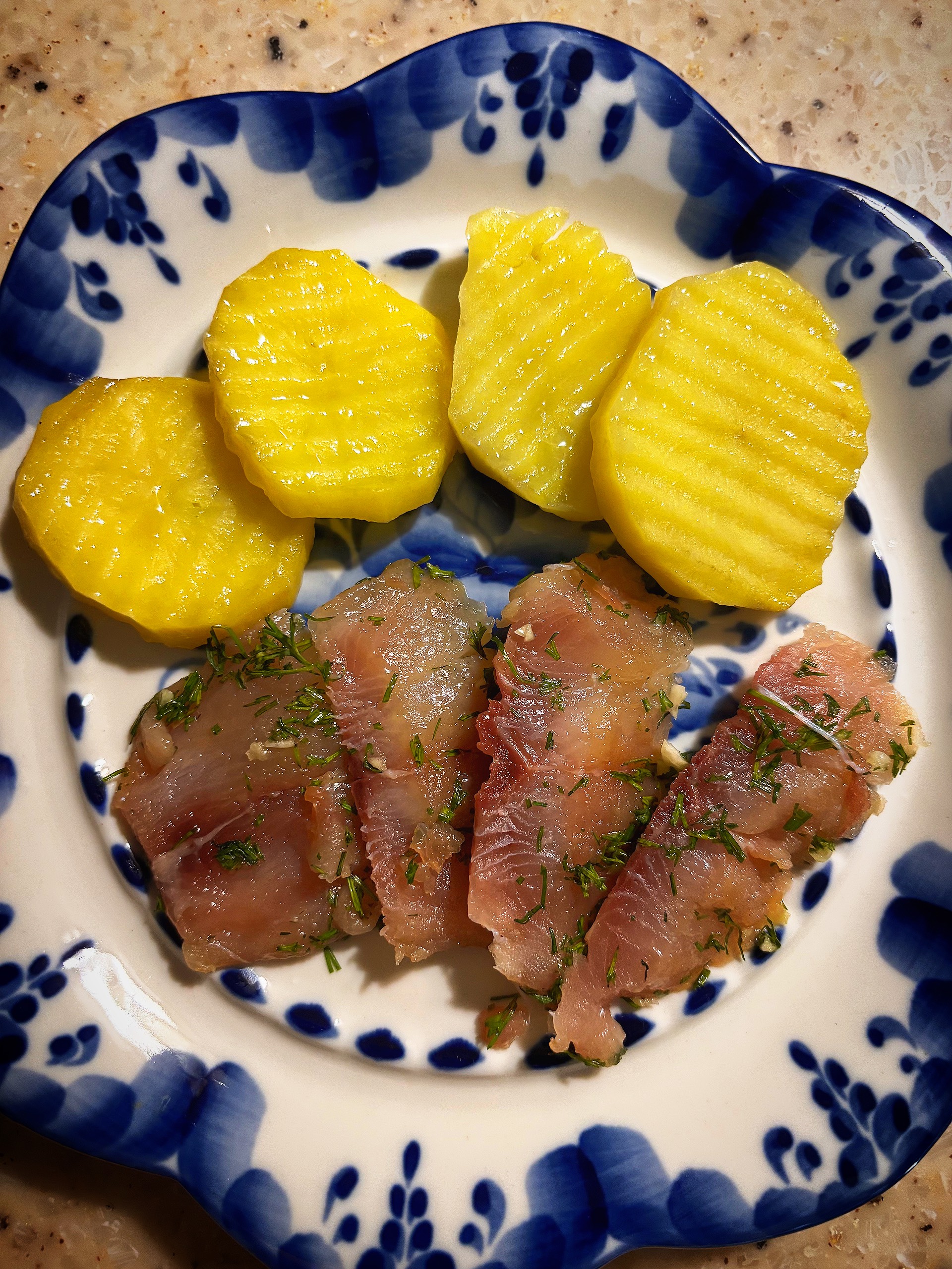 Нельма слабосолёная