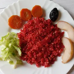 Рис со свёклой и яблоками