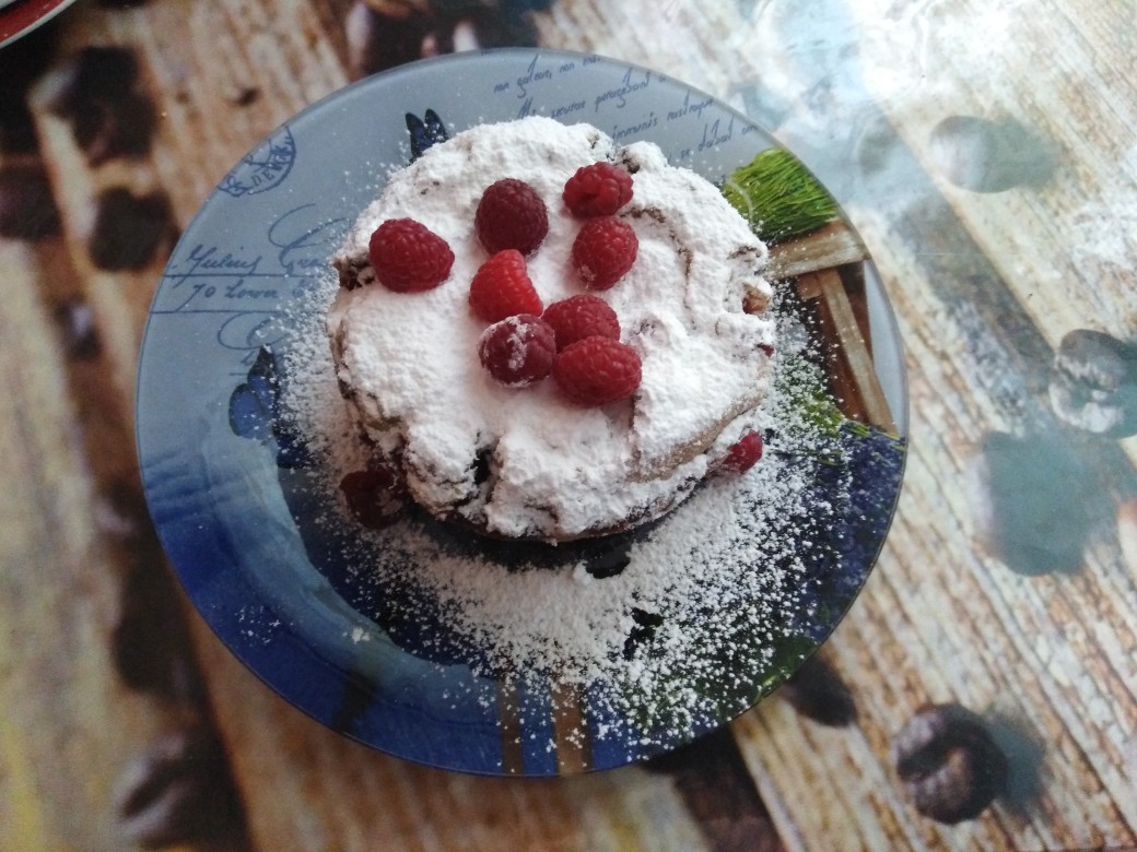Клафути с малиной