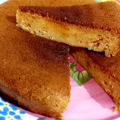 Пирог со сливовым вареньем