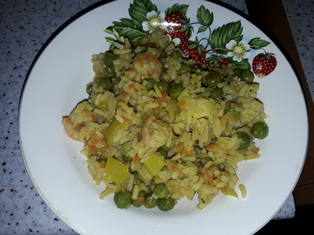 Рис с креветками и овощами