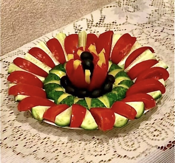 5 овощных тарелок на праздничный стол