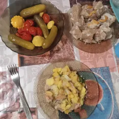 Жаренный картофель с мясом🤗