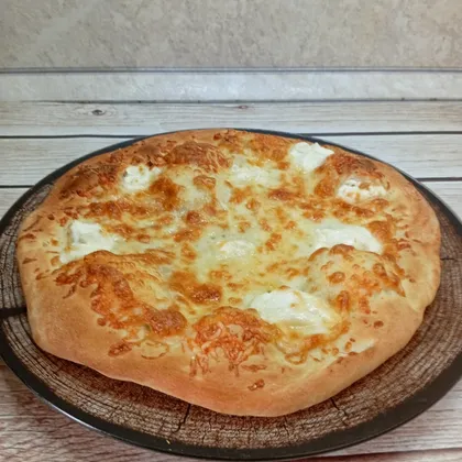 Пицца 4 сыра