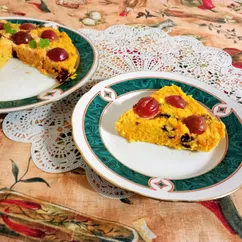 Творожная запеканка с морковью и изюмом  в микроволновке