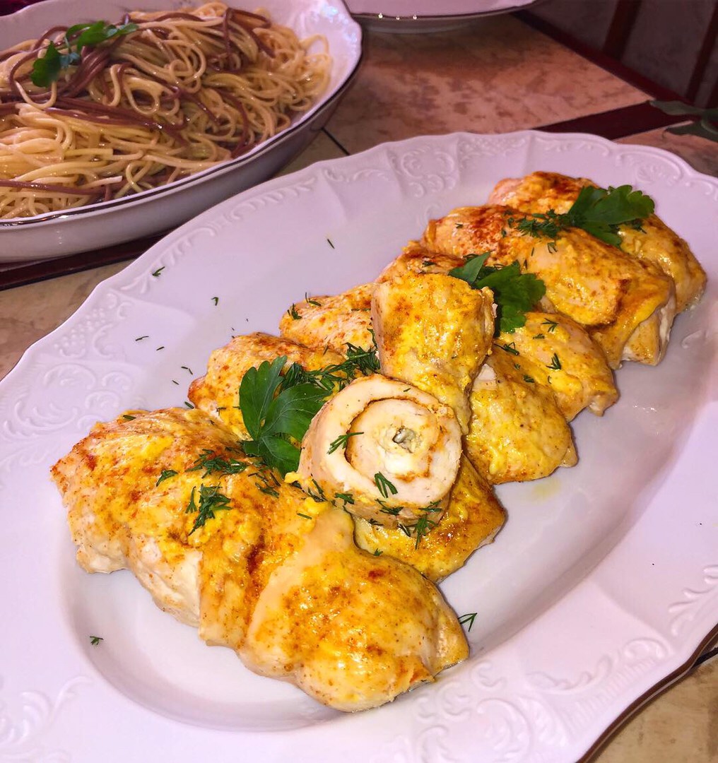 Куриные рулетики с творожным сыром с грибами 🍗🧀🍄