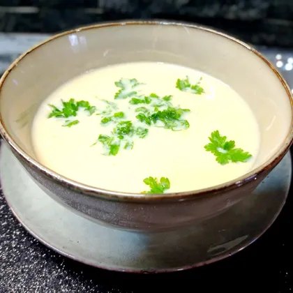 Сырный суп с маринованным куриным филе