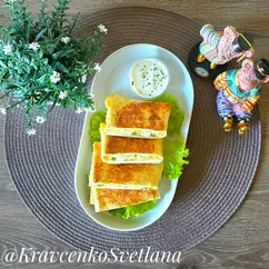 Конвертики с яйцом и сыром