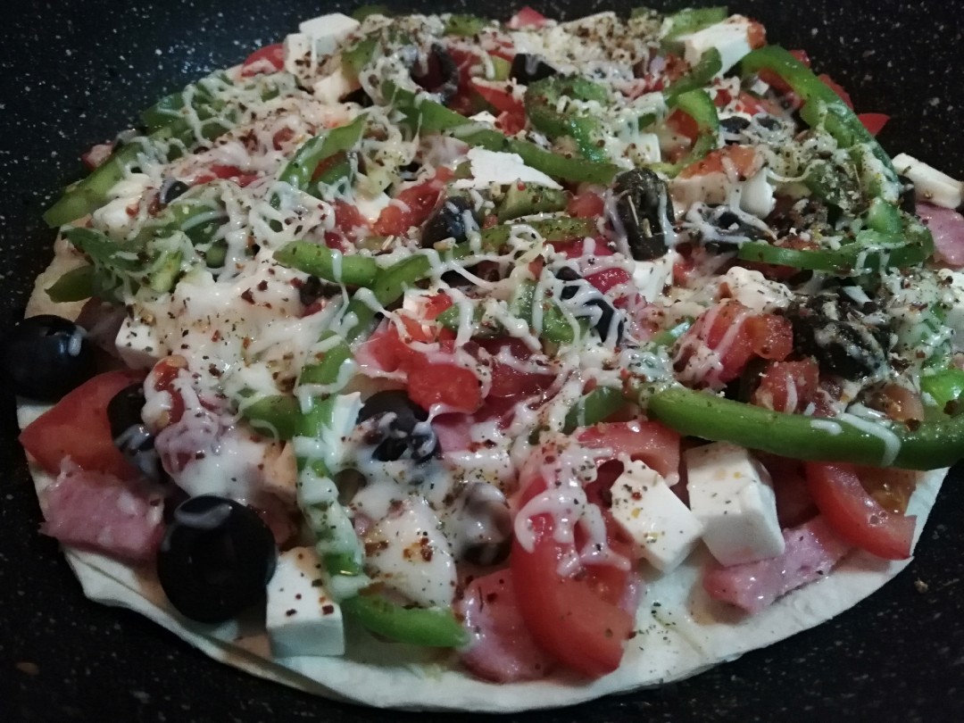 Быстрая пицца 🍕 из лаваша на сковороде