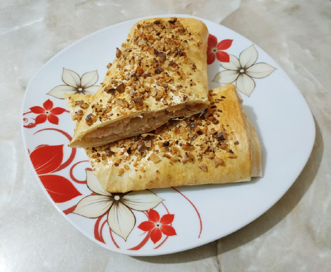 Лаваш с творогом и сыром