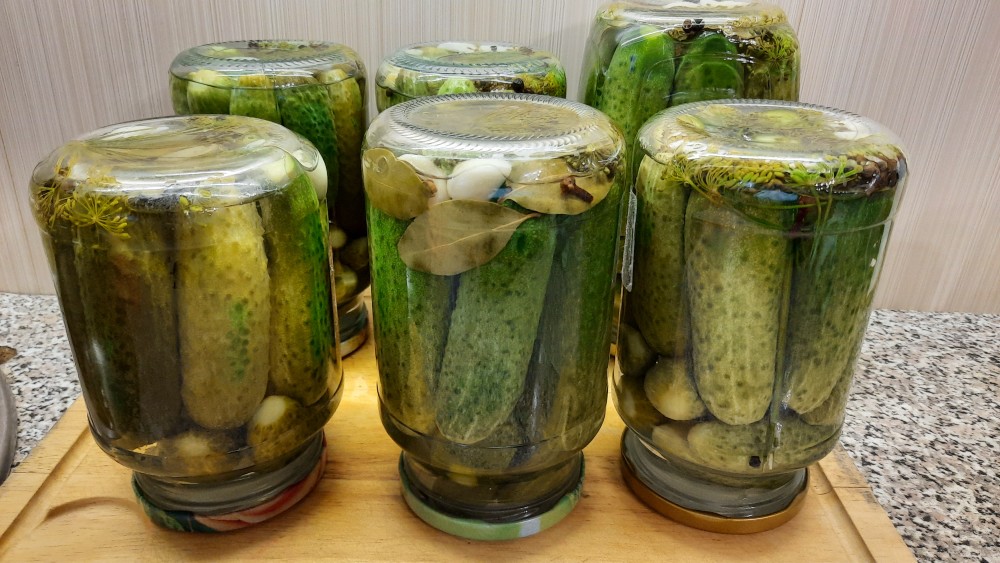 Хрустящие маринованные огурцы