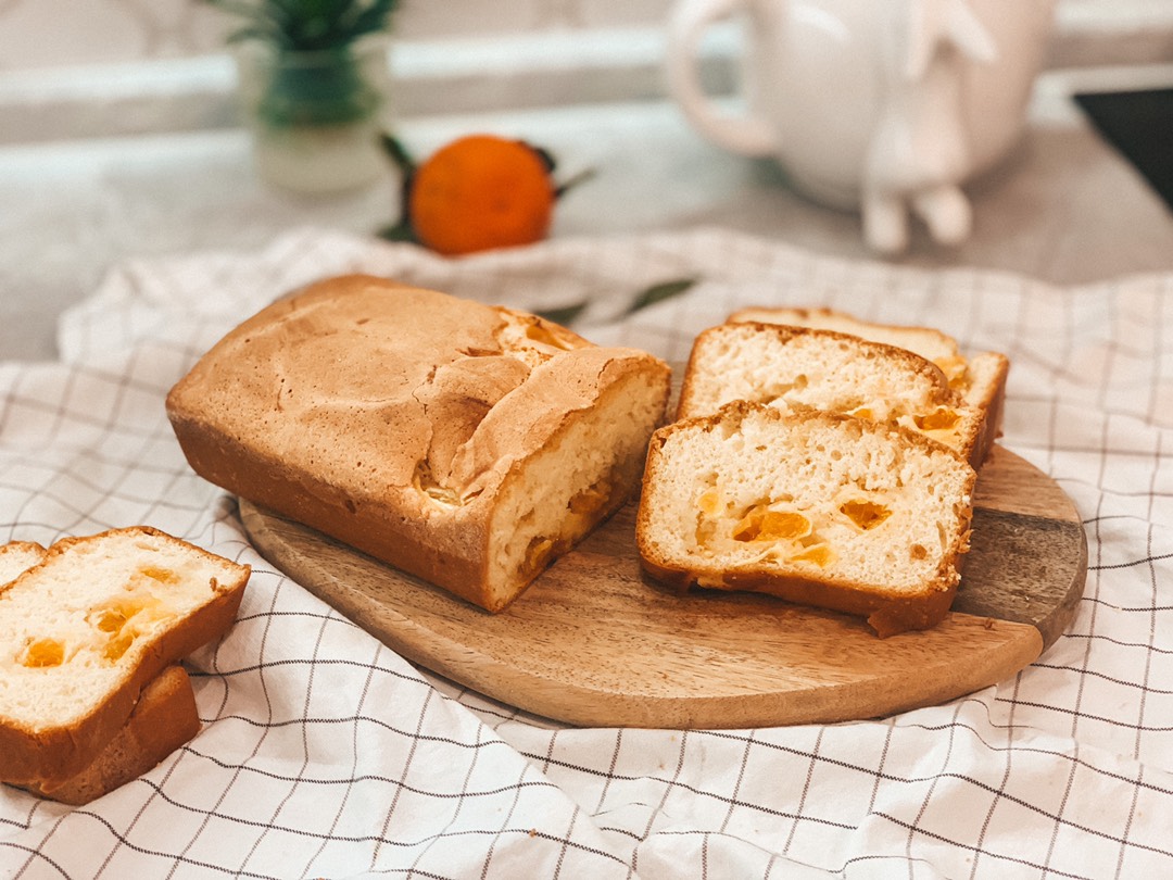 Шарлотка с мандаринами