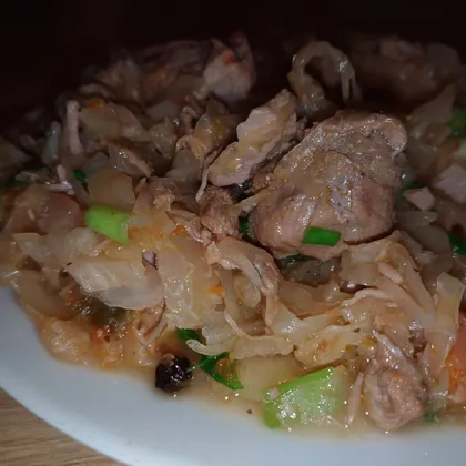 Тушеная капуста с мясом