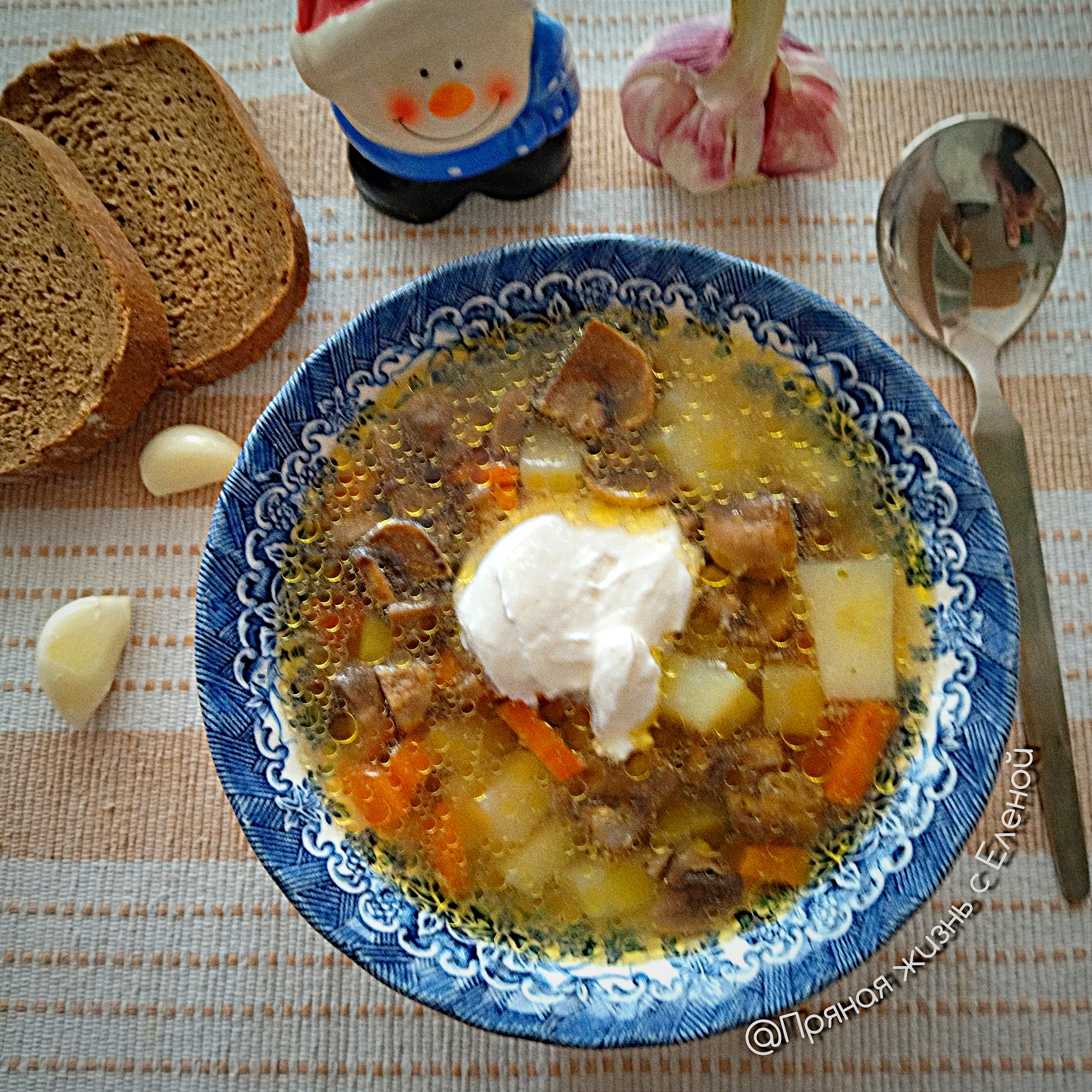 Грибной суп из шампиньонов 