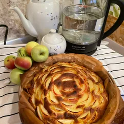 Яблочный пирог 🥧