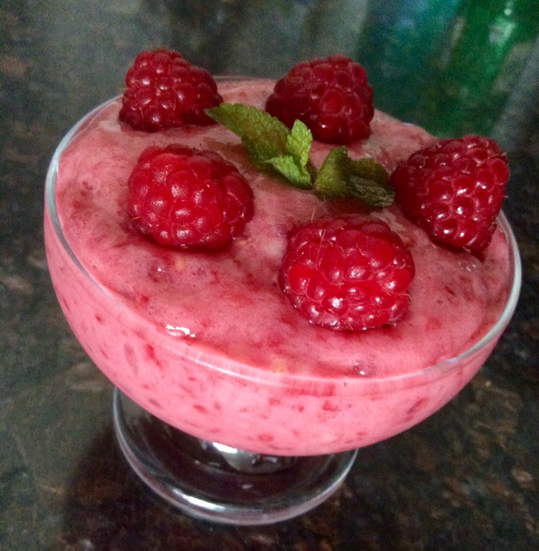 Сорбет из банана и малины