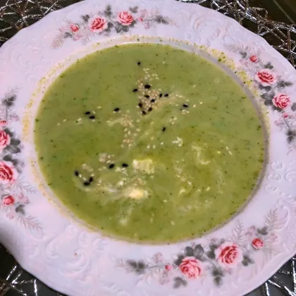Суп пюре зелёный сливочный