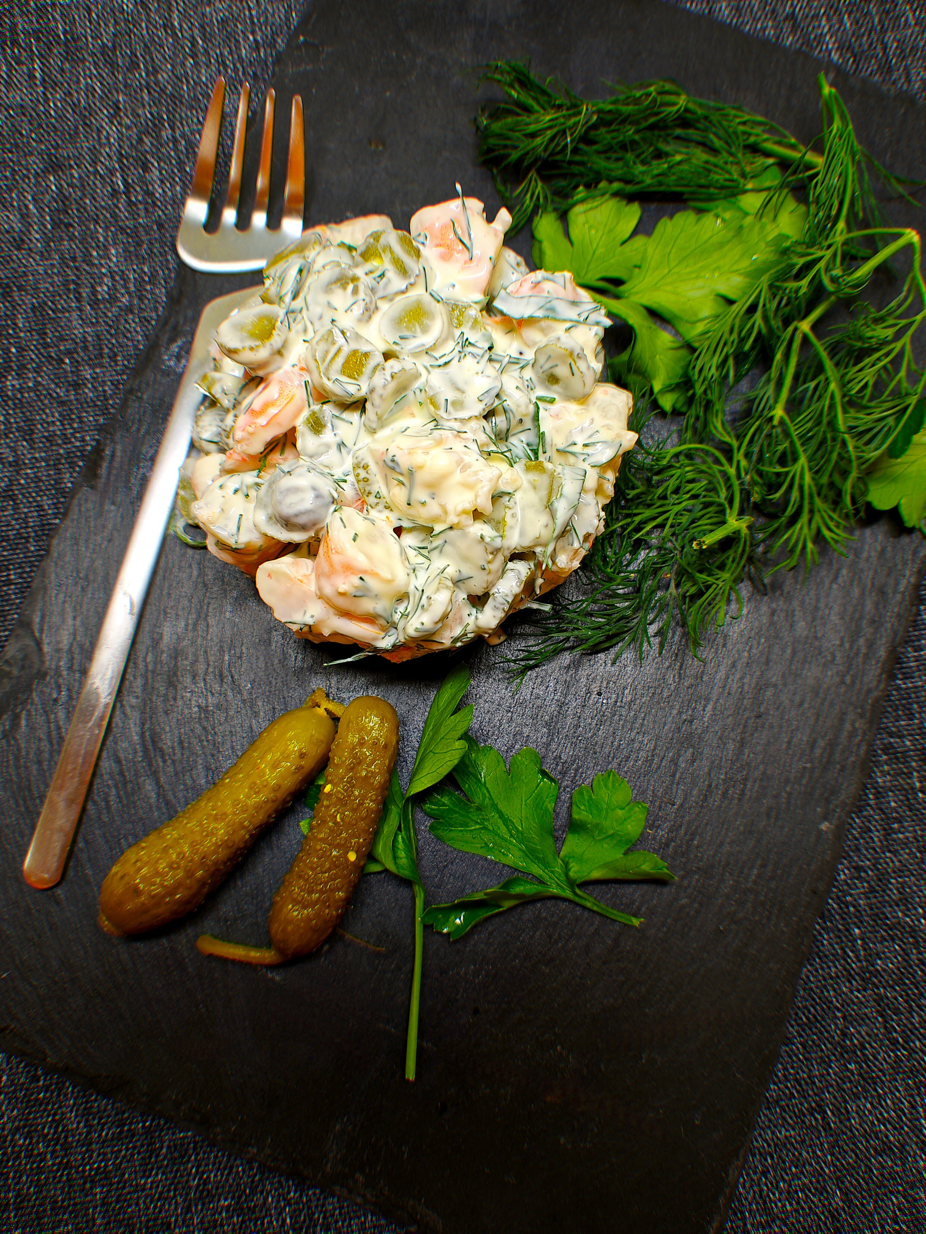 Норвежский салат с креветками 