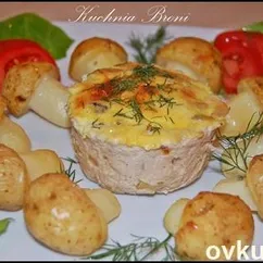 Корзинка с индейки, фаршированная грибами и цветной капустой