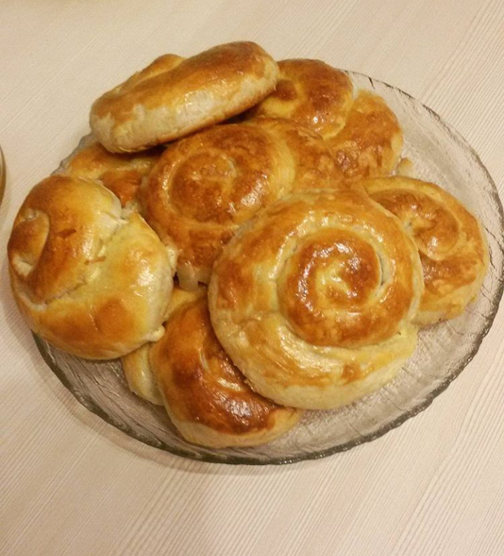 Слоеные улитки с сыром и колбаской #чемпионатмира #россия