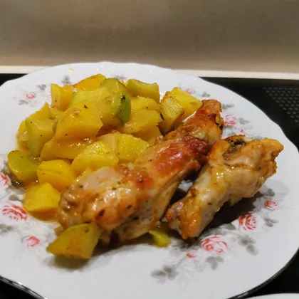 Курица с овощами в духовке