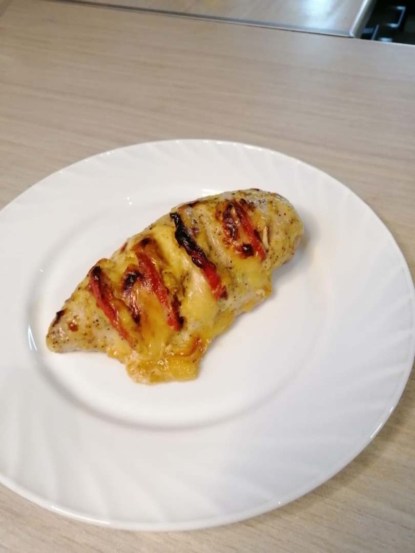 Куриная грудка с помидорами и сыром в духовке. Пошаговый рецепт с фото