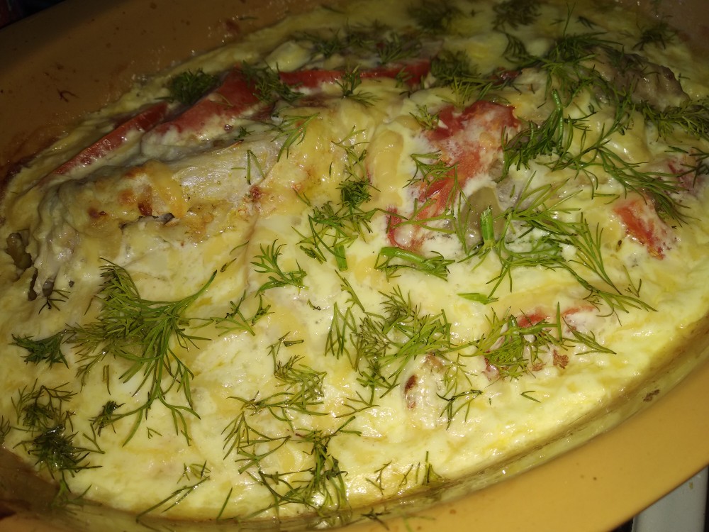 Морской окунь в сметане на сковороде — рецепт с фото пошагово