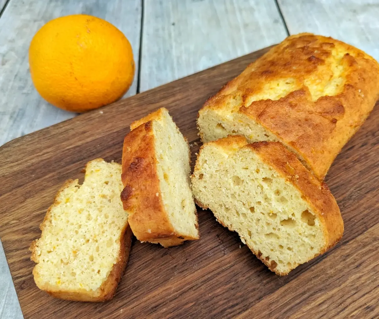 Творожно-апельсиновый пирог с кукурузной мукой