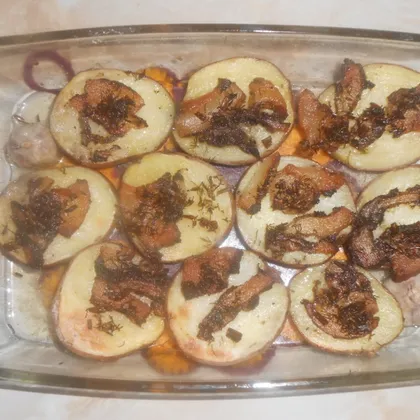 Картошка с салом в духовке